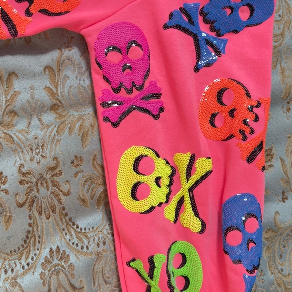 Queen of Sparkle NWT Colorful Skull Sequin Sweatshirt - Picture 7 of 16